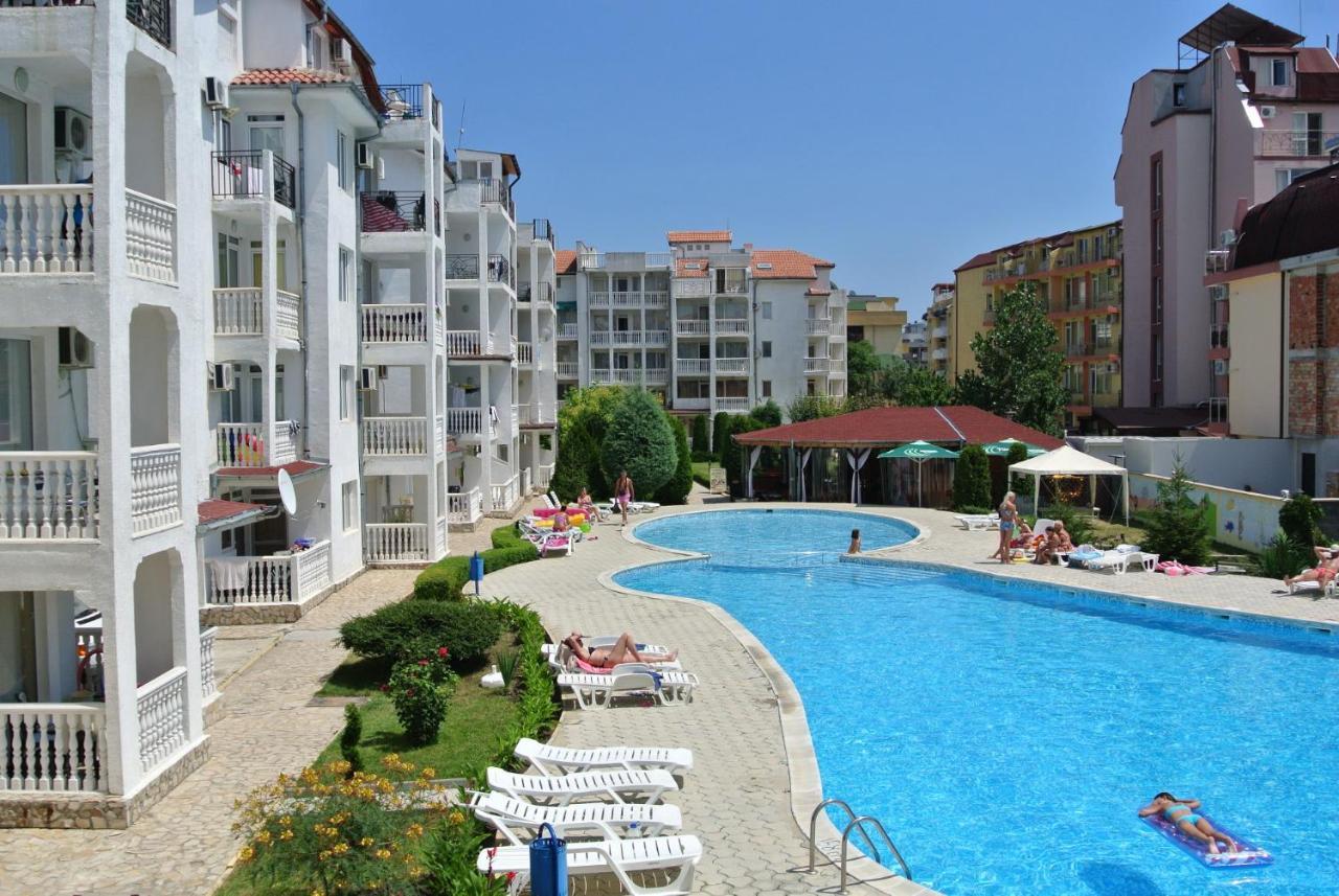 סאני ביץ' Bravo 5 Holiday Home מראה חיצוני תמונה