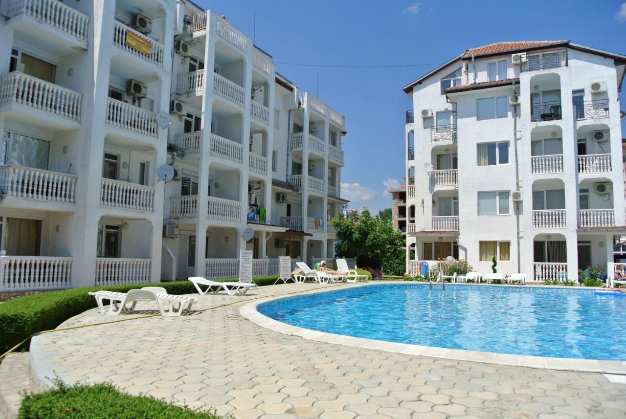 סאני ביץ' Bravo 5 Holiday Home מראה חיצוני תמונה